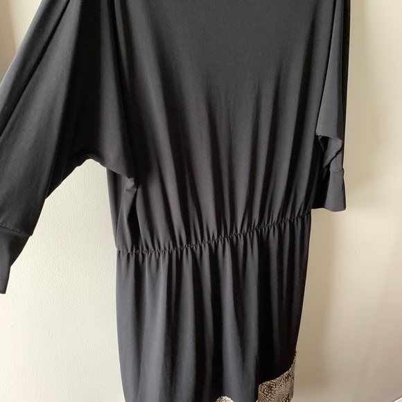 Dresse - Picture 2 of 4